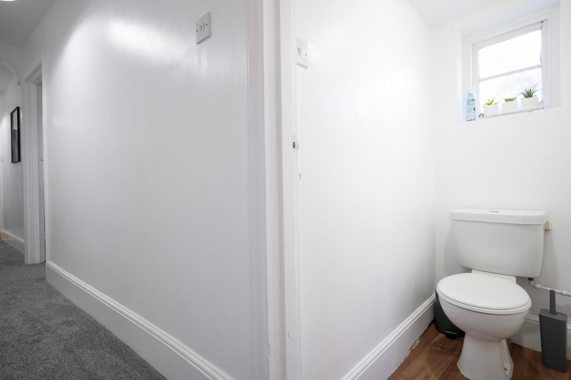 Holiday home Stylish 1-bedroom In - Sleeps 4 Canterbury